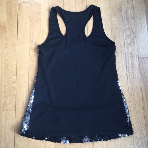 Sparkling tank top - Picture 10 of 10